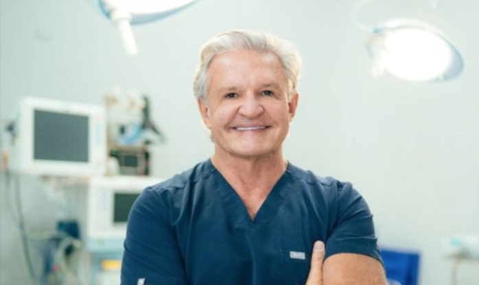 Novembro Azul evidencia aumento da busca masculina por cirurgia plástica e bem-estar Novembro Azul evidencia aumento da busca masculina por cirurgia plástica e bem-estar
