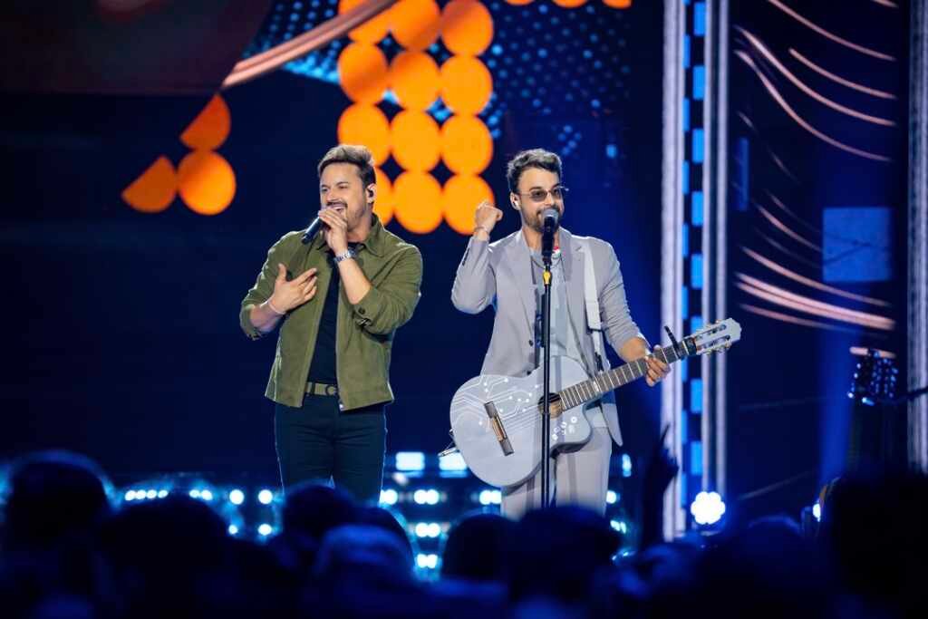 Com Jorge & Mateus e Zé Neto & Cristiano, Clayton & Romário registram novo projeto em grande estilo