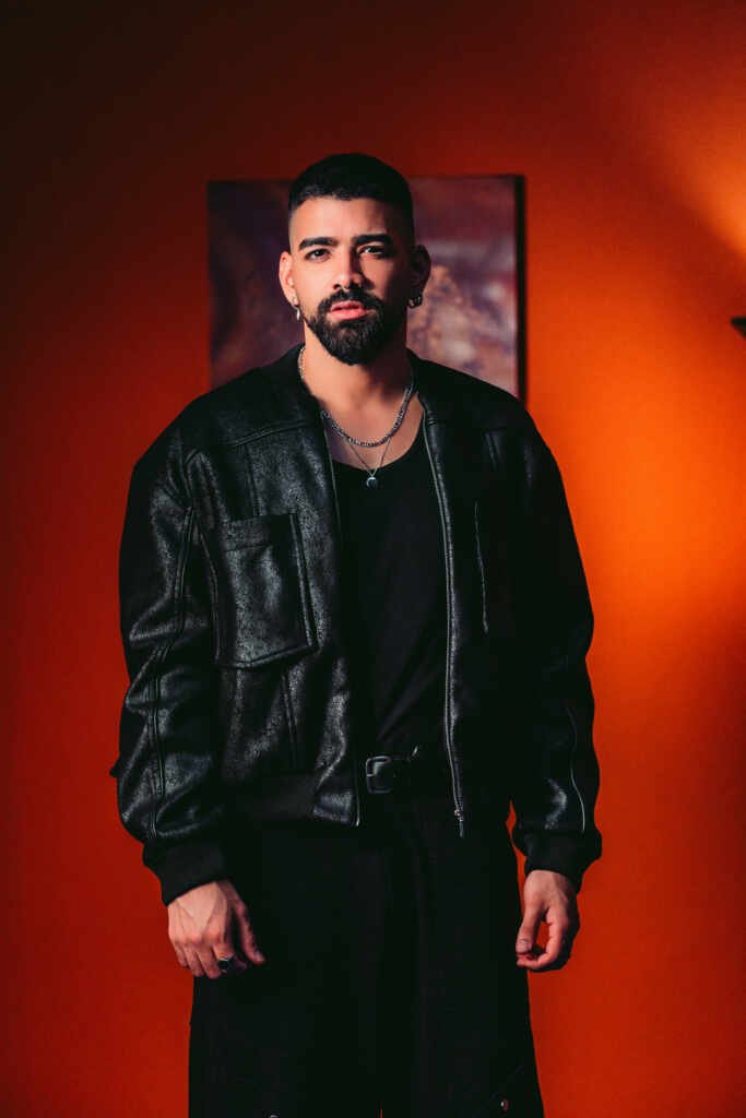 Dilsinho lança “O Que Eu Faço Agora?” e emociona fãs com single terapêutico Dilsinho lança “O Que Eu Faço Agora?” e emociona fãs com single terapêutico