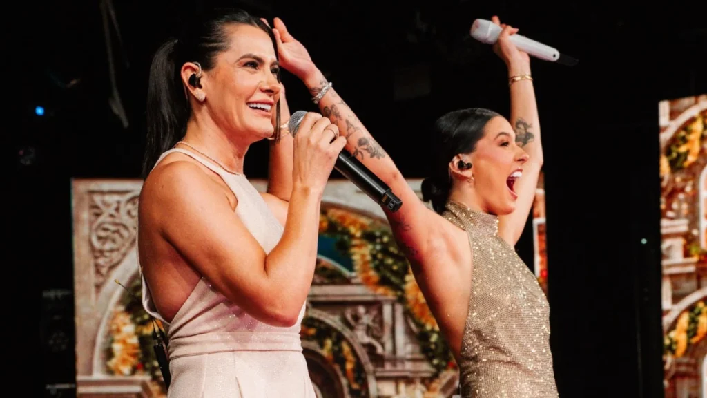 Especial de Natal de Ana Castela no SBT emociona com dueto ao lado da mãe Especial de Natal de Ana Castela no SBT emociona com dueto ao lado da mãe