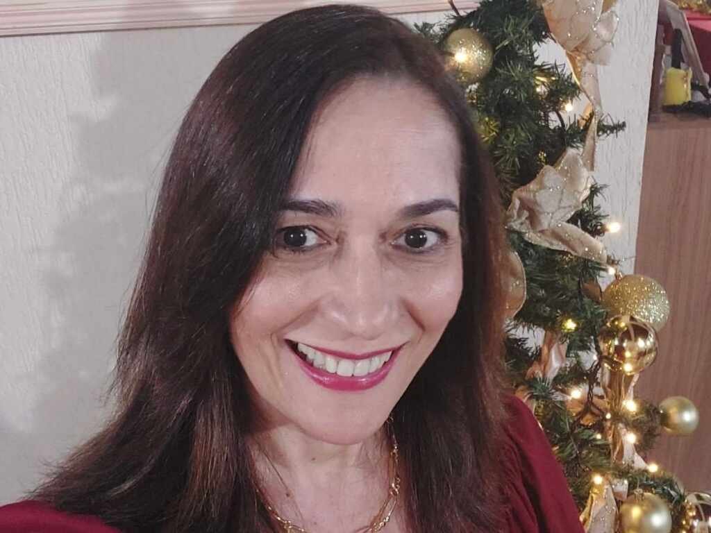 Dra. Elisa Maria Scognamiglio Pereira vive Natal de pausa, fé e reconexão ao lado da família