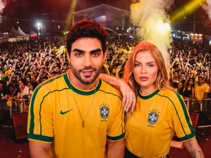Remix de “Sina de Ofélia”, de EME, explode e bate 6 milhões de views no Instagram e Youtube Remix de “Sina de Ofélia”, de EME, explode e bate 6 milhões de views no Instagram e Youtube
