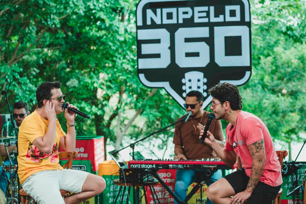 Hugo e Guilherme, Rafa e Junior e VH e Alexandre brindam conquistas de 2025 em confraternização da Original Music Hugo e Guilherme, Rafa e Junior e VH e Alexandre brindam conquistas de 2025 em confraternização da Original Music