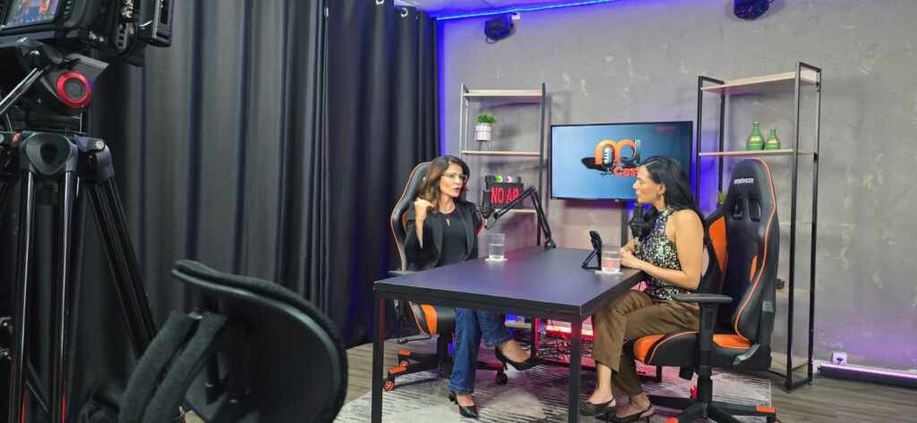 Analice Nicolau revela sua reinvenção no MDCast de Márcia Dantas Analice Nicolau revela sua reinvenção no MDCast de Márcia Dantas