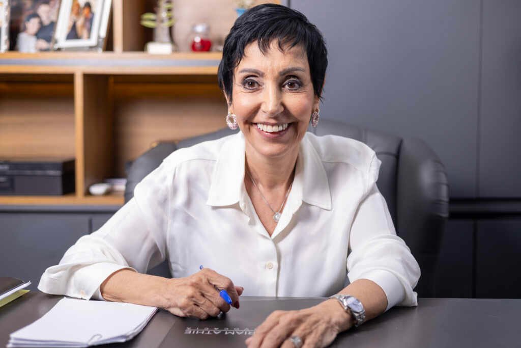 Miriam Athie: quase seis décadas de Corinthians vividas por dentro Miriam Athie: quase seis décadas de Corinthians vividas por dentro
