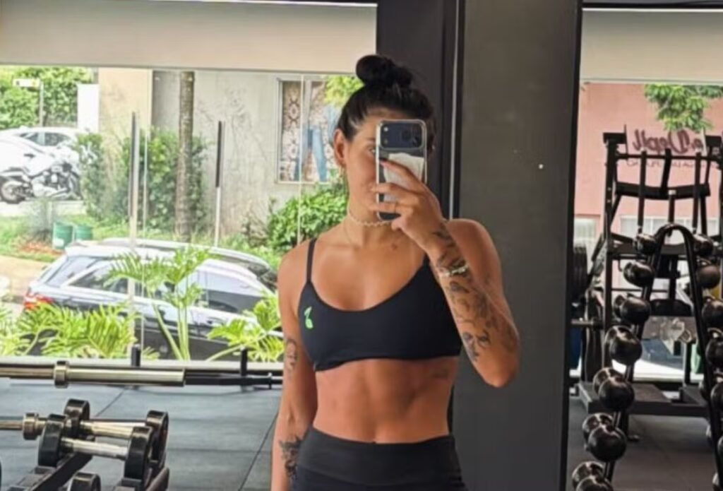 Ana Castela recebe café da manhã misterioso e “admirador secreto” é revelado Ana Castela exibe shape definido após treino e fala sobre reencontro com Zé Felipe