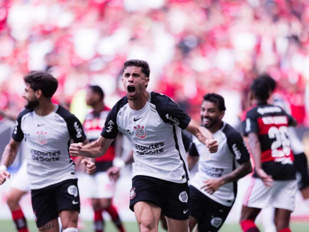 Corinthians vence o Flamengo por 2 a 0 e conquista a Supercopa do Brasil Corinthians vence o Flamengo por 2 a 0 e conquista a Supercopa do Brasil