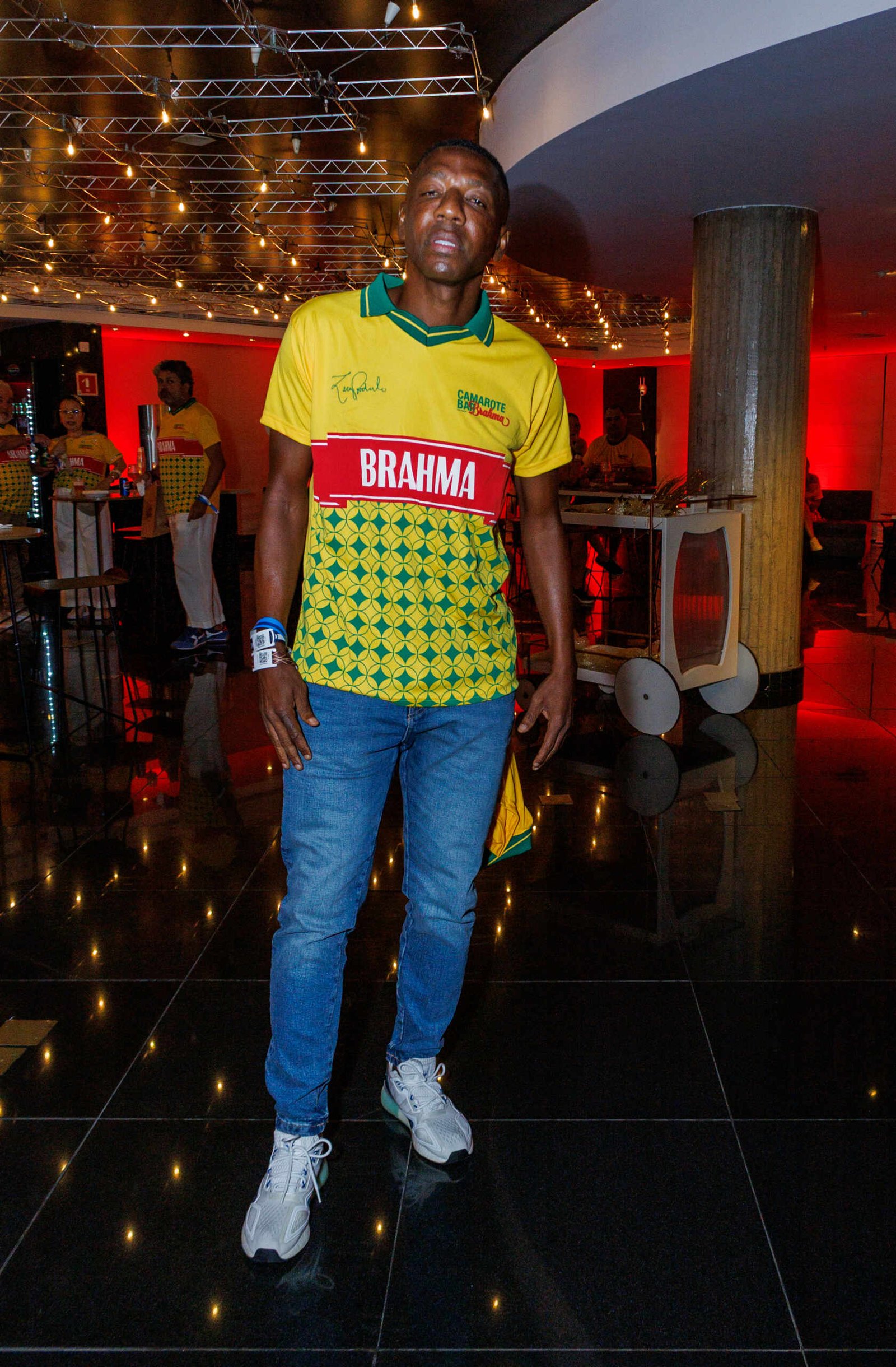 Famosos prestigiam Desfile das Campeãs no Camarote Brahma em São Paulo 29 Famosos prestigiam Desfile das Campeãs no Camarote Brahma em São Paulo