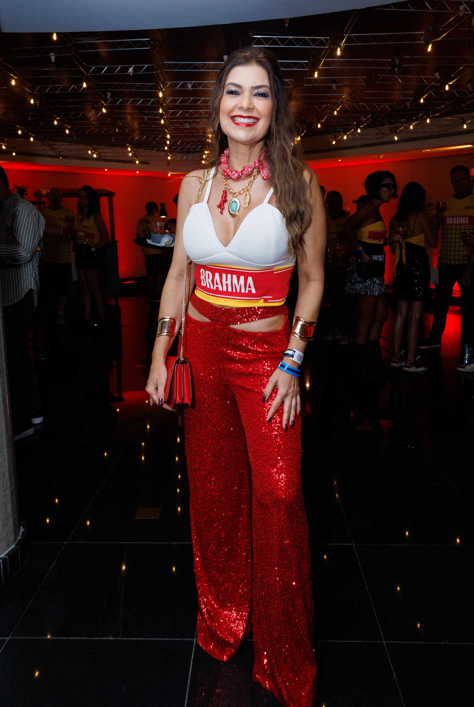 Famosos prestigiam Desfile das Campeãs no Camarote Brahma em São Paulo 33 Famosos prestigiam Desfile das Campeãs no Camarote Brahma em São Paulo
