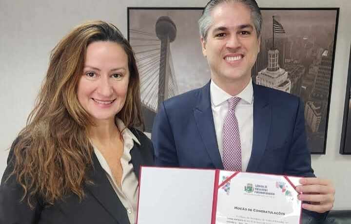 Ana Paula Goffi: A mulher que não se cala na luta por igualdade e justiça em Pindamonhangaba Ana Paula Goffi: A mulher que não se cala na luta por igualdade e justiça em Pindamonhangaba