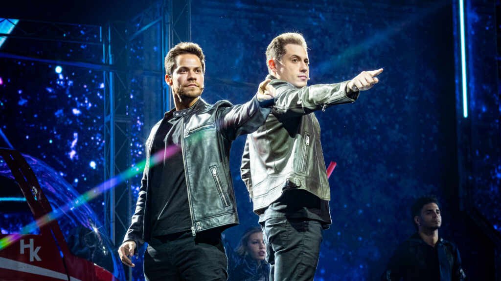 Henry & Klauss anunciam nova turnê, ‘Masters of Magic’, em SP Henry & Klauss anunciam nova turnê, 'Masters of Magic', em SP