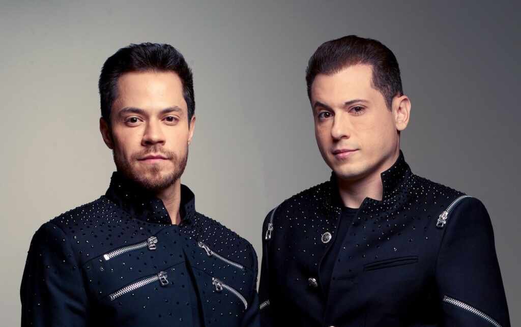Henry e Klauss fecham acordo com Live Nation Brasil para novo mega espetáculo Henry e Klauss fecham acordo com Live Nation Brasil para novo mega espetáculo