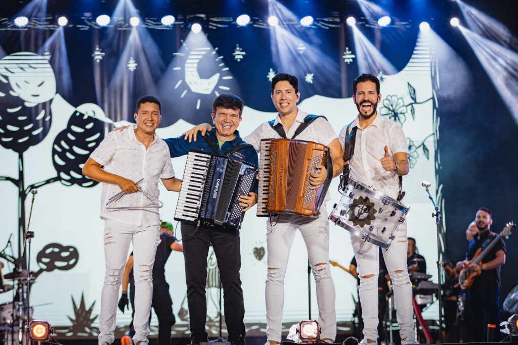 Fulô de Mandacaru traz regravação de clássico do forró com participação de Waldonys Fulô de Mandacaru traz regravação de clássico do forró com participação de Waldonys