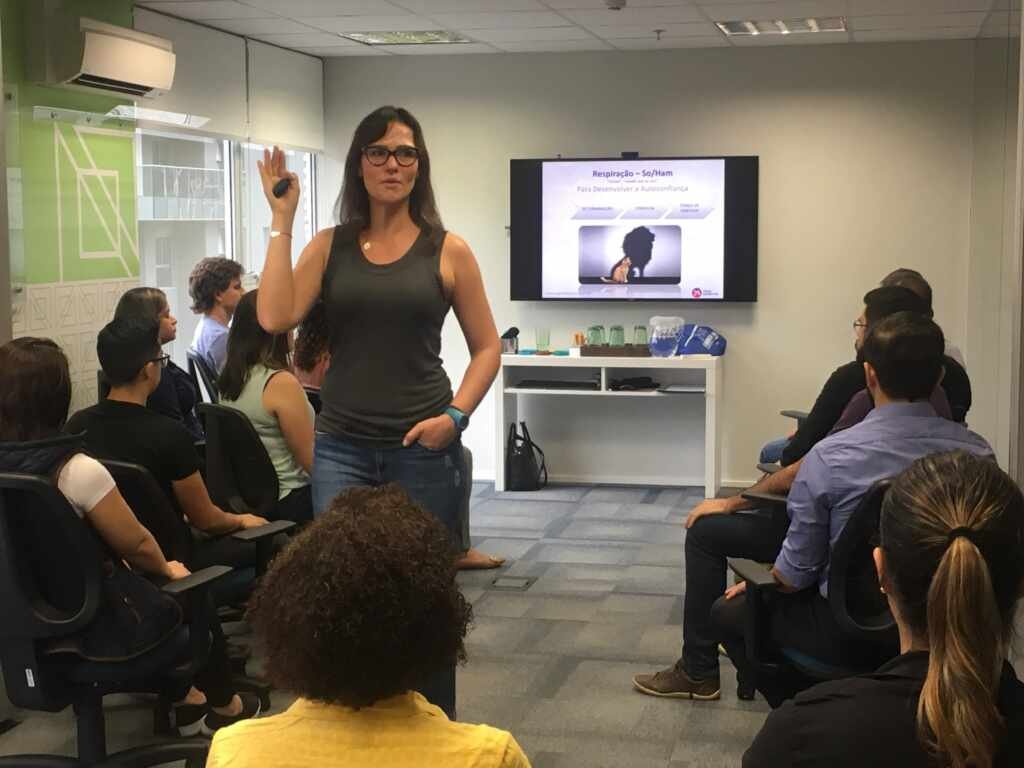 Claudia Faria explica como respiração melhora produtividade nas empresas IMG 4254