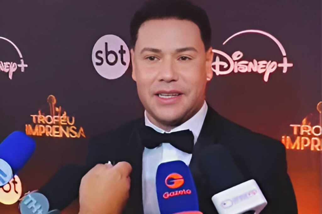 Tiago Barnabé vence “Melhor Humorista” e emociona ao citar Eliana tiago barnabe