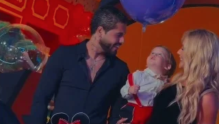 Virginia Fonseca e Zé Felipe se reencontram em festa luxuosa da filha Maria Alice Virginia e Zé Felipe se reencontram em festa luxuosa da filha Maria Alice