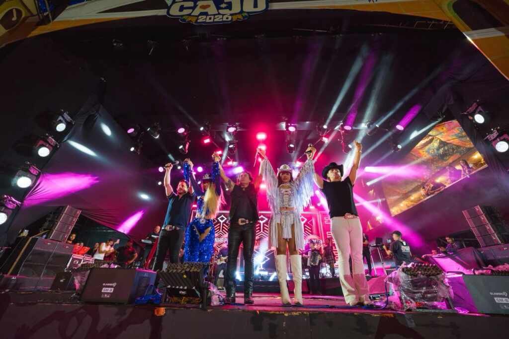 Calcinha Preta reúne mais de 23 mil pessoas em Aracaju e entrega um dos maiores shows do São João 0632613e ee83 4bf6 bb34 2b016b9ece56