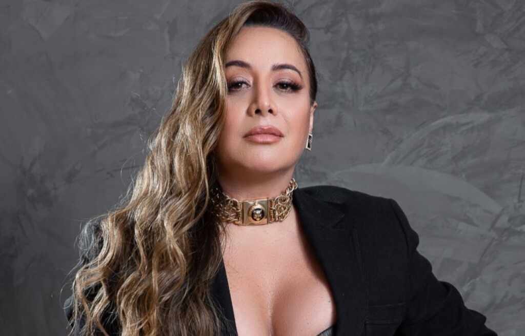 Após 28 anos nos bastidores, Gis de Oliveira encara seu primeiro reality show IMG 9749